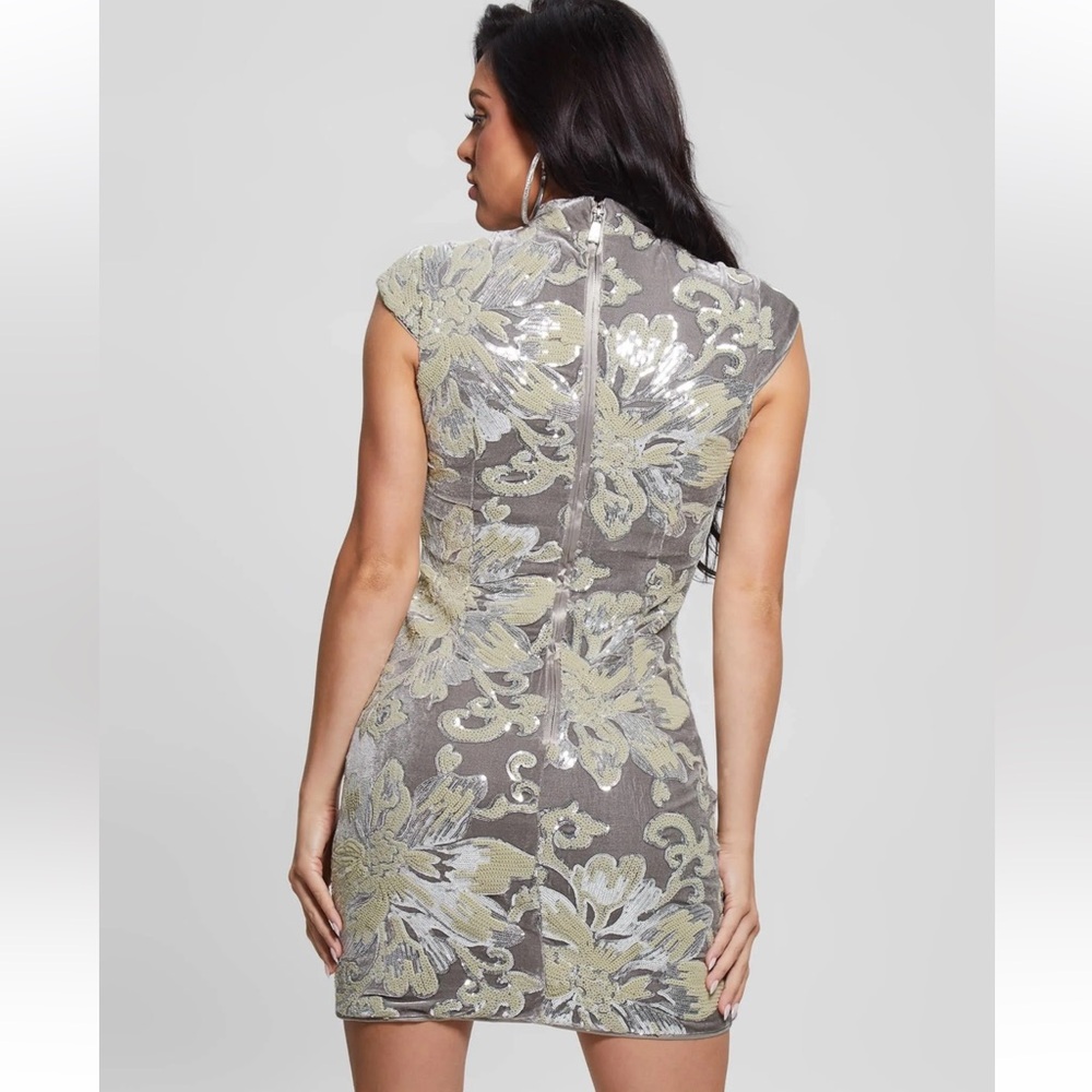 Guess Floral Patterned Dress - Gray and Cream - Picture 5 of 9